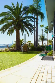 Private Carlsbad lagoon getaway. Stunning escape. - Image 5