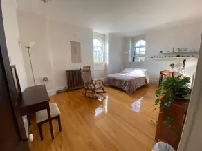Spacious 1500 sqft apartment next to Smith College - Image 4
