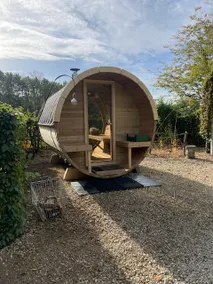Rural stays in style - Image 5
