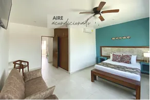 1BR Apt | Perfect Location, Pool & Fast WiFi I 10 - Image 3