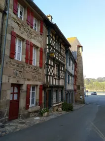 Character house on the outskirts of Tréguier - Image 3