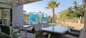 Elena Villa - Image 5