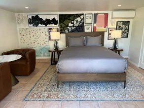 Private Patio Garden Suite in North Park on Canyon - Image 5