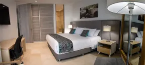 Apartment Ocean Front Junior Suite - Image 2