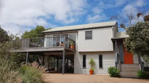Beachwood House - stylish, spacious, pet friendly - Image 3
