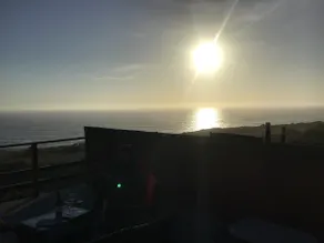 Sweeping ocean views in stunning modern house on 20 acres - Image 4