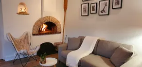 2 houses to reunite with family - Image 3