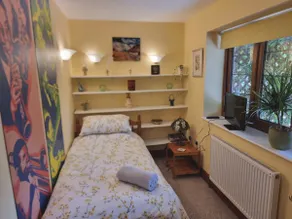 Rural Family Home, 5 Minutes From Clifton Village - Image 3