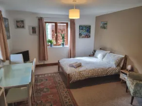 Rural Family Home, 5 Minutes From Clifton Village - Image 5