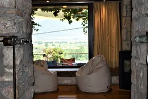 Small Stone Maisonette 1 - Image 4