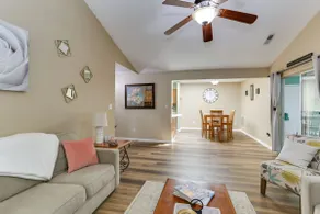 Newly Renovated! Charming 2 Bedroom near Outlets - Image 2