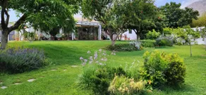 Rural getaway: duplex loft with garden & pool - Image 4