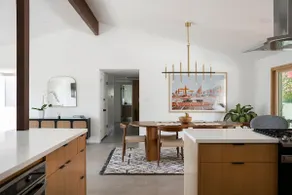 The Broad Beach House - Image 5