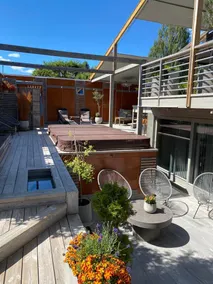 Suite -outdoor space - Image 3