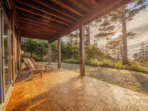 Goin'Left - Large 3br Retreat with Spectacular Ocean Views - Image 3