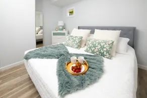 Downtown Suite II - Image 4
