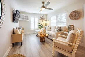 Beach Vibes Villa - Image 3