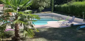 Cottage in the heart of nature with animals and a pool - Image 3