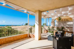 Seaside vacation home - Image 5
