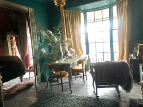 Beachfront apartment , eclectic interiors ! - Image 2