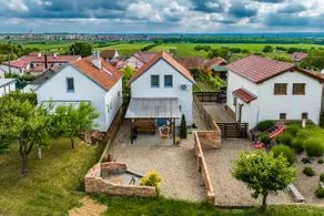 Vinoza - ubytování a vinný sklep Velké Bílovice Rulandová - Image 3