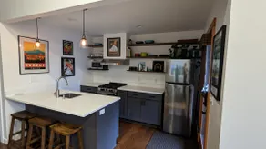Peaceful, modern &conveniently located guest house - Image 5