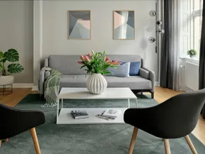 Spacious Two-Bedroom Apartment for 6 - Image 2
