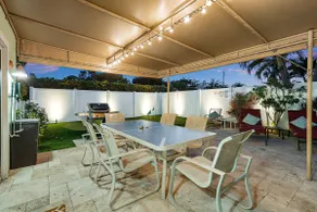Htd Pool/Spa, Putt Green & G. Tee- Walk to The Ave - Image 5