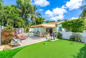 Htd Pool/Spa, Putt Green & G. Tee- Walk to The Ave - Image 2