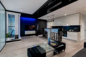 Diamonds Apartment - Image 2