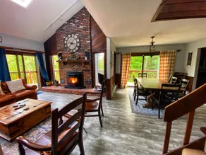 Kingsbrook: Chalet w Sauna, Hot Tub, AC! - Image 5