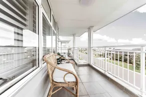 Beach House. Book 2 nights, stay 3rd FREE! - Image 3
