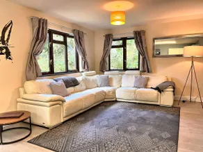 PrancingHare Lodge-Woodland Lodges-Pembrokshire - Image 5