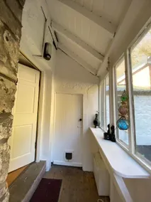 Bay View Apartment - Image 3
