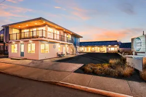 Amenity Packed - No Cleaning Fees - Inlet Views! - Image 2