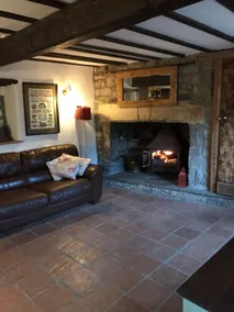 River fronted, Mill Cottage - Image 4