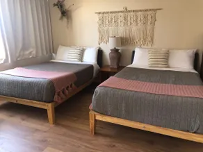 High Fl 1BR Waikiki Banyan includes Parking + WiFi - Image 4