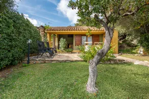 Apartment with garden and sea view villasimius - Image 3