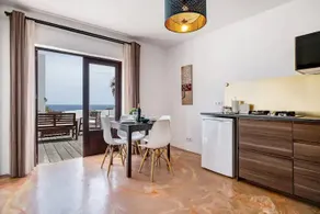 Playa Marina Eco Bungalow – Arrieta View - Image 3