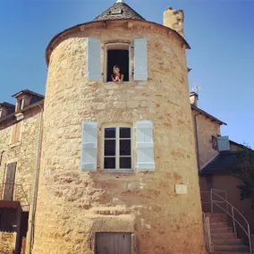 Charming House in Gorgeous, Quiet Medieval Village - Image 2