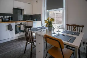 The Nook, a bright, modern and charming apartment - Image 4