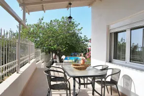 Vrysiida Suite mit Pool in der Chorafakia - Image 2