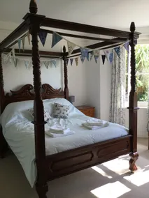 Lovely Apartment above Hastings Old Town - Image 2