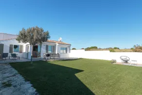 House with panoramic sea view - Image 4
