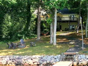 Lake Hartwell! Fun in the Sun and Great Fishing! - Image 2