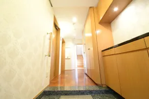 3 story detached house (with indoor elevator) - Image 4