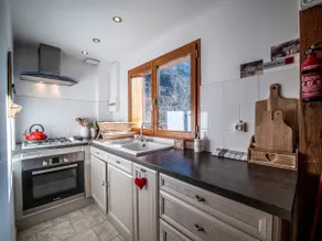 Cosy chalet for 2 in the Annecy mountains - Image 3