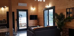 Large cottage with stunning views of the Pyrenees - Image 4