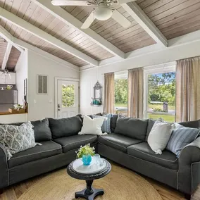 Montauk Private Beach Bungalow - Image 2
