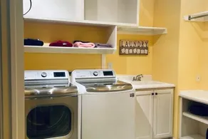 Spacious home located near Mtns & Downtown Denver! - Image 3